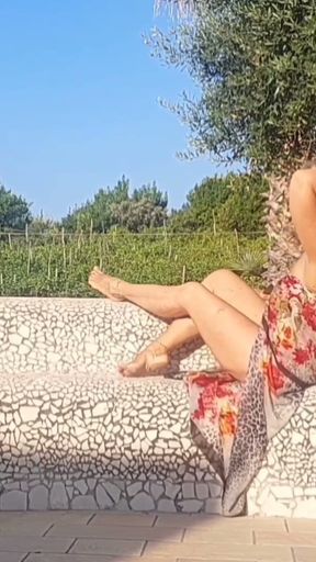 Amateur blonde mature outdoor posing and sex   Clip 1