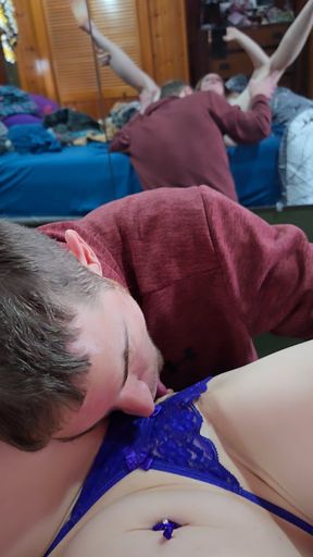 Milf gets eaten out before fuck and belly cumshot