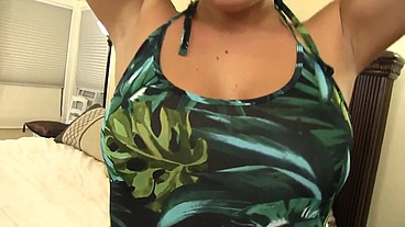 Redhead Milf Alyssa Lynn