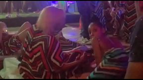 She'_s Showing What She'_ll Do To You  Twerking on a Dick