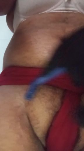 Trimming with my pussy