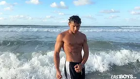 Damond Browns Hot, Sculpted Body Fuels Fiery Desires – EastBoys 18+