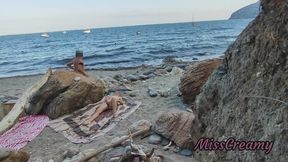 #2 Flashing my pussy in front of a guy in public beach and he helps me squirt - it's very risky - MissCreamy