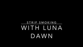 Strip Smoking with Luna Dawn 720 mobile