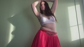 belly dancing (sexy piercing)