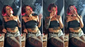 Smoking 20 Marlboro Reds
