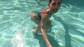 Carissa’s bound legs and flirting with the photographer