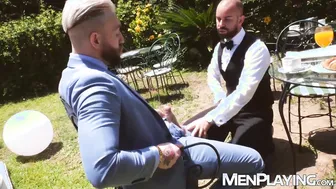 Manuel Scalco Seduces Waiter Bruno Max with Coffee Spill and Hard Anal