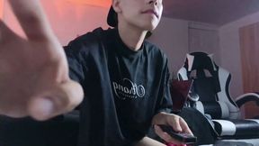 Sebastiian Reed Private Show