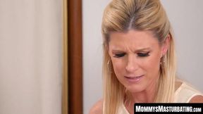 Gianna Dior's Latina lesbian pussy-feeding session with stepmom