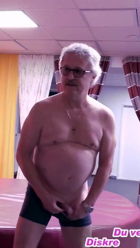 German old Mature swinger Milf fucks with grandpa user   Clip 1