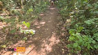 Ma femme s'exhibe au parc - PAWG - Public Flashing - Gros cul blanc
