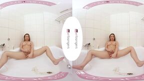 VRB TRANNY Naughty Bianka masturbating while bathing