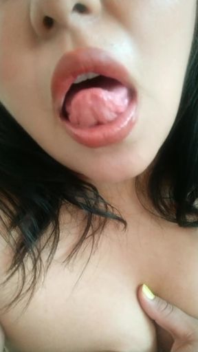 I&#039;m in My Days and Still I Touched Myself and I Cum