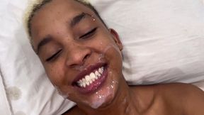 The young Rebeca Olew at the motel with two friends who left her all cummed