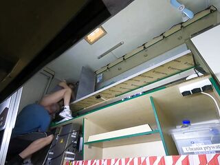 Hot hotty got her cunt licked whilst making a cigarette for her boss