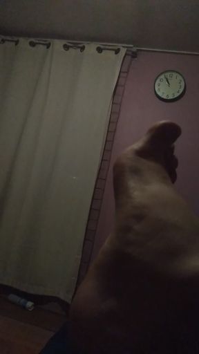 Stunning feet want a lick from your tongue