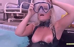 Scuba masturbation