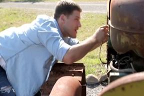 NextDoorWorld hetero Farmer tears up The Town's GayBoy