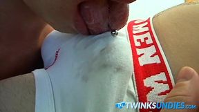 Sex crazed undie twinks have a mutual dick sucking session
