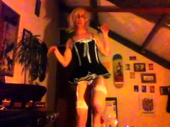 crossdresser dildo and dance!