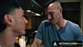 HETEROFLEXIBLE - Mischievous Siren Santiago Seduces Lonely Stepdad For A Good BREEDING