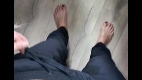 weting pants belly button fetish