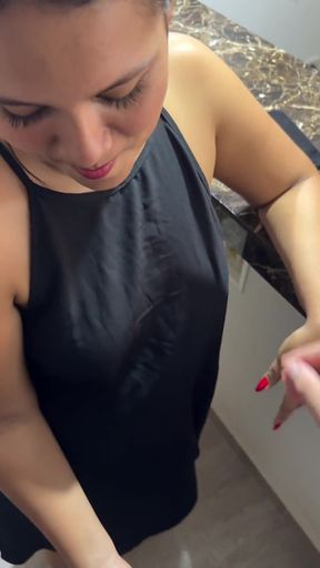 Neighbor calls me at her house to give me supplements for the gym   Clip 2