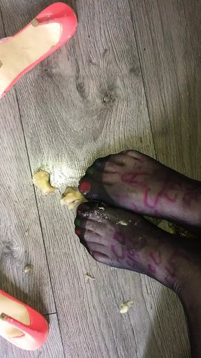 Cd sissy nylon feet crush banana