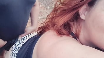 Levei minha hotwife ruiva para o canavial e comi ela bem gostoso