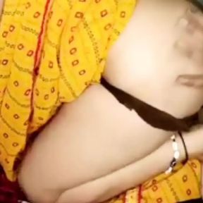 Roohi Bhabhi&#039;s Viral Sex MMS Pt3