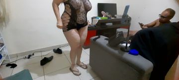 Vivi Guedez - She had a HUGE surprise when she woke up from her dream!