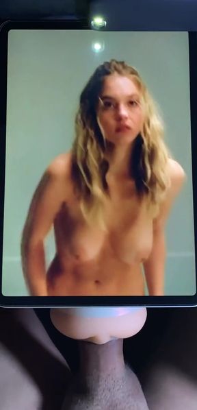 Celeb Sydney Sweeney enjoys natural tit solo playtime for a hot cumshot finish