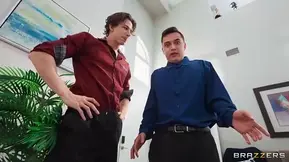Dreadlocked plumper with tattoos gets fucked hard in MMF threesome