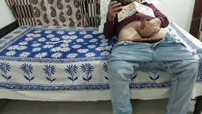 60 साल के बूढ़े आदमी ने अपनी छोटी बहु के साथ नाजायज संबंध बनाए । साफ हिंदी आवाज़ में ।