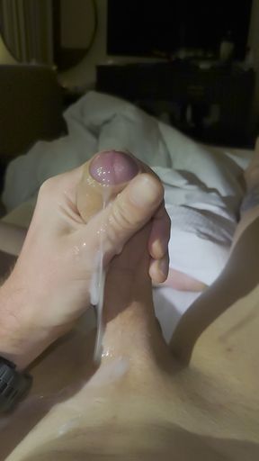 Cuming after sexting