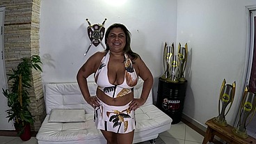 Mulher madura que levar no pelo no cú - Marcela Moraes