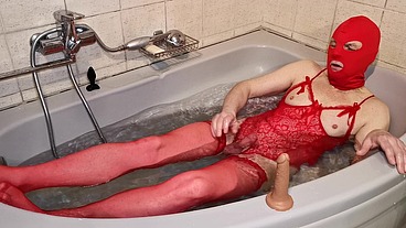 Passion Colors of Sissy Slut Michelle – Red Color Tonight