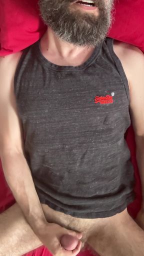 Another huge cumshot after waking up