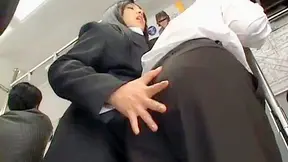 Hot Babe’s Wild Subway Blowjob – Mind-Blowing Soaked Pleasure