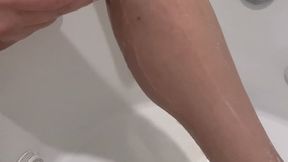 Leg and Feet Shave and Lotion