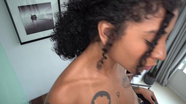 HAKUNA MATATA #6 - REVERSE GANGBANG : 5 hot brazilian girls crazily fuck horny BBC (PEE, Rim, 1on5, train, ATM, Anal )OB045