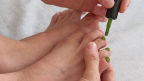 Toe painting green close up ASMR