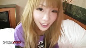 Asian MILF Saki Oshiro seduces with her mouth and rides cock