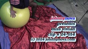 miss vivian clip # 24-014