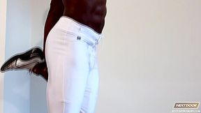 NextdoorEbony Video: Sexxx Toy
