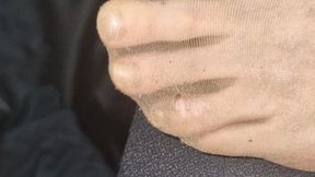 Long nails on feet cut