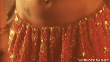 Sexy Belly Dancer Has The Moves To Enjoy The Moment