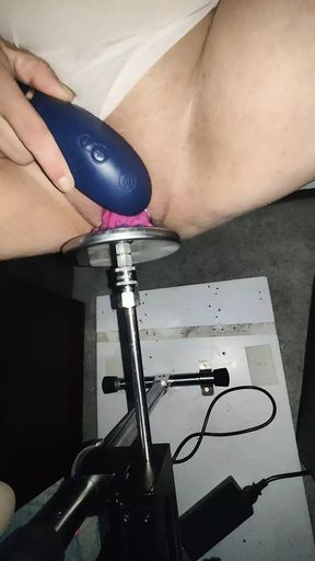 Creamy Pussy Dragon Dildo by machine