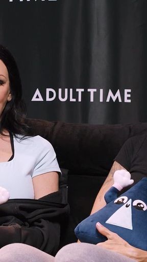 Shay Sights & Reagan Foxx: Twins, the MILF Boom, & Let Me in Too | the Adult Time Podcast